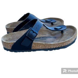 Birkenstock Black Gizeh Sandals - women’s size 38